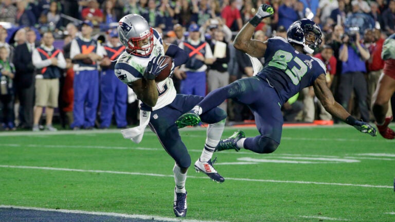 What if the Seahawks gave Marshawn Lynch the football in Super