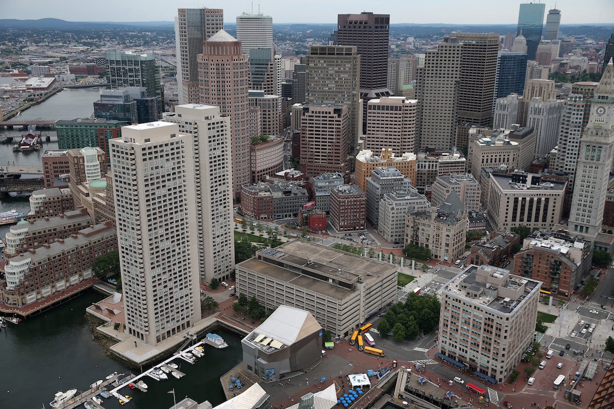 A 600 foot tall skyscraper is proposed for Boston s downtown