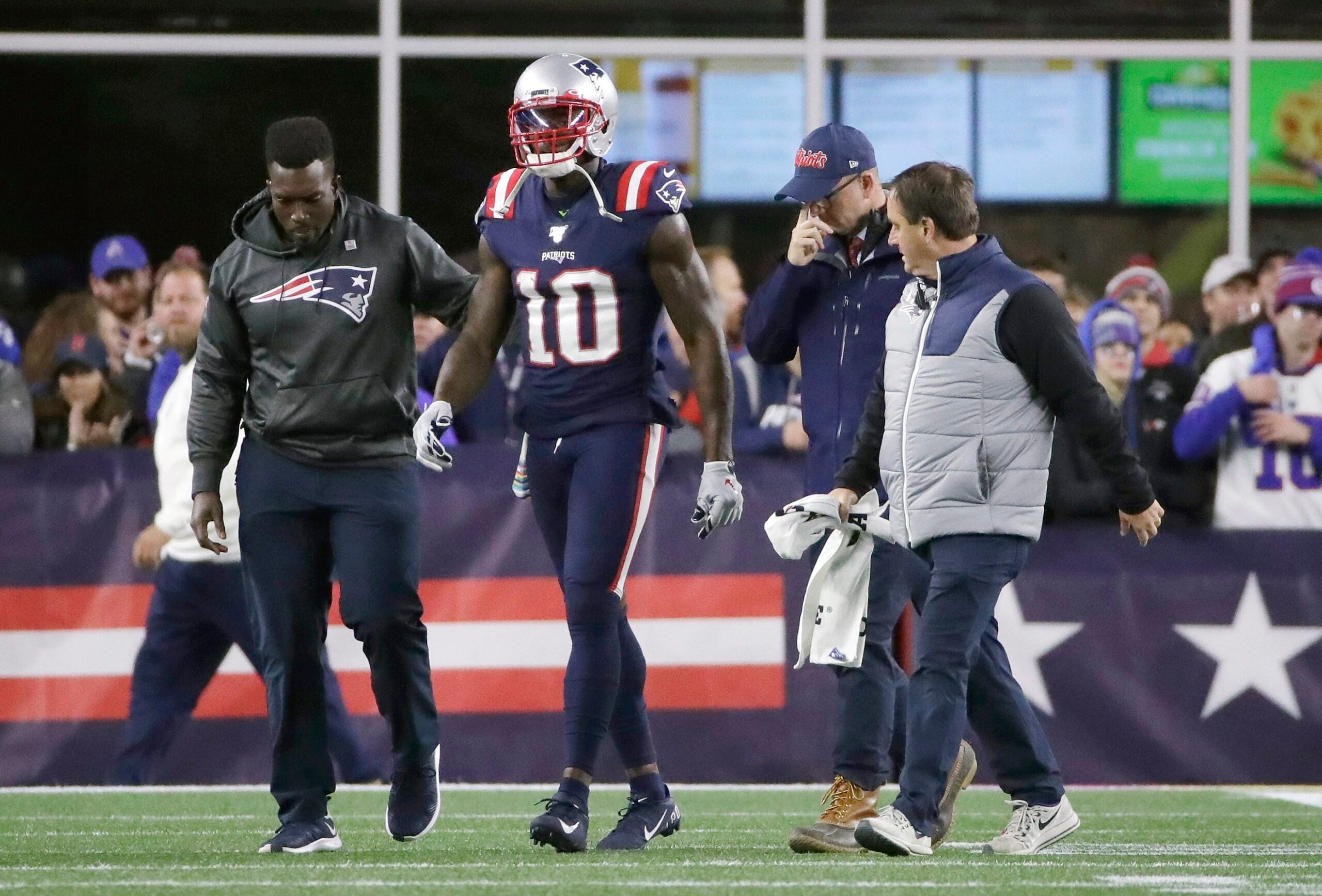 Seattle Seahawks claim former Patriots WR Josh Gordon off waivers 