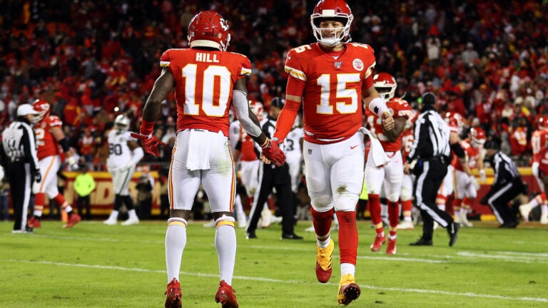 Patrick Mahomes 'doing good' after concussion, but availability for AFC  Championship unclear - The Boston Globe