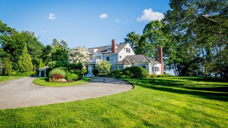 3 nortons point exterior