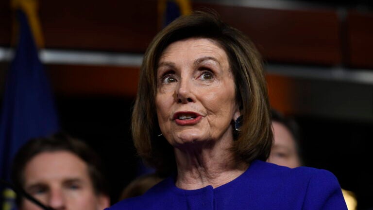 Pelosi chosen to address graduates at Smith College