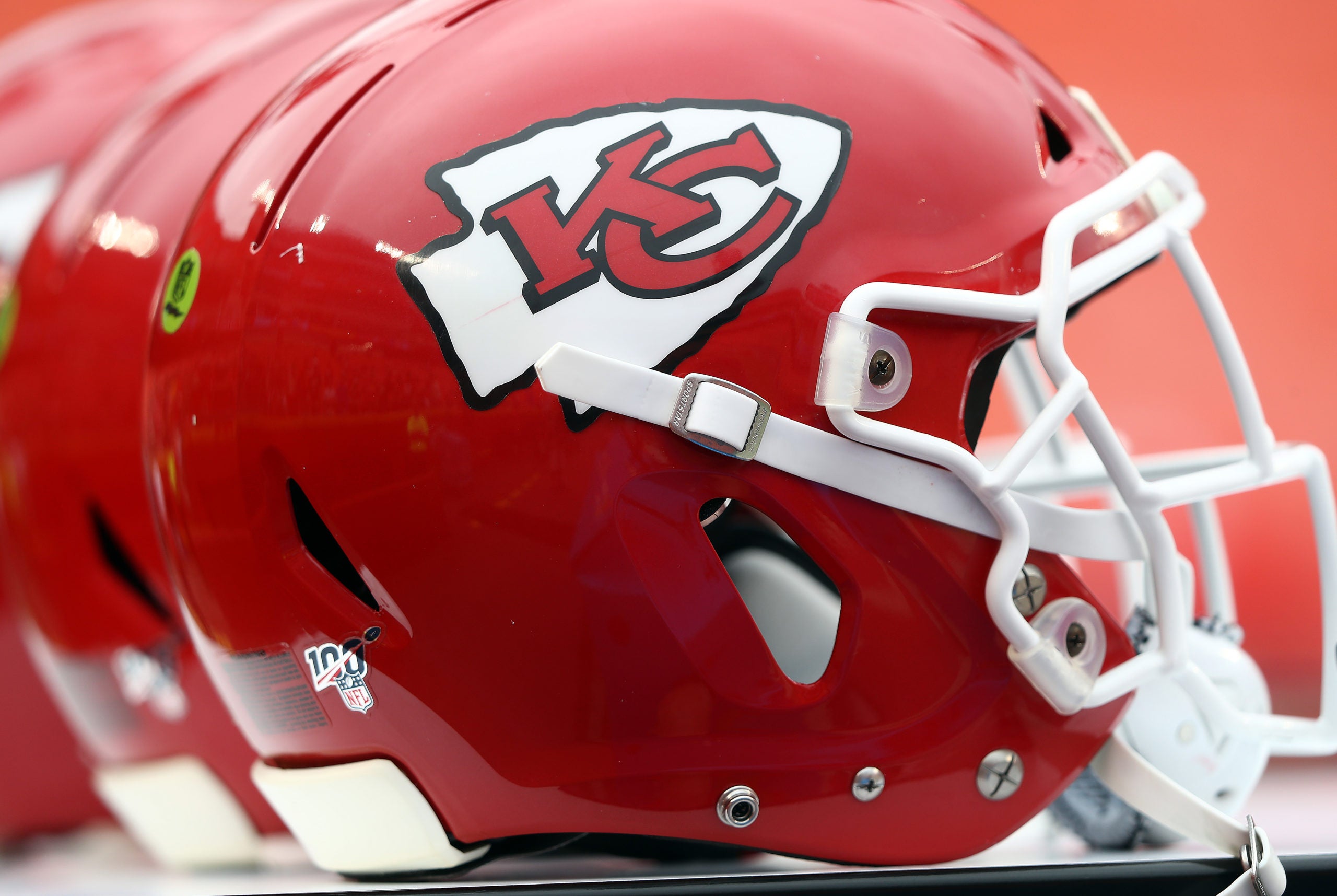 Kansas City Chiefs nearly had to forfeit game, after equipment came to N.J.  instead of New England 