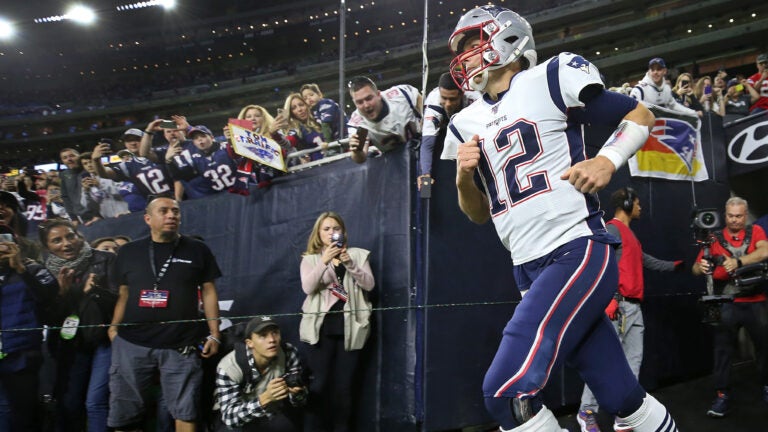 Odds released on Tom Brady's chances of returning to Patriots