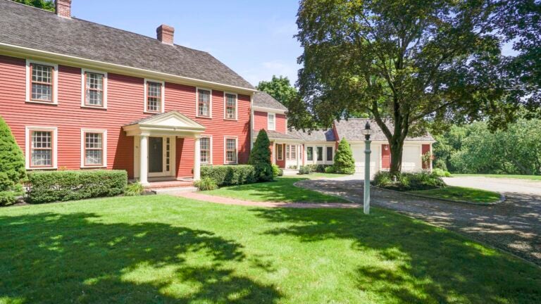 86-Pleasant-Street-Hingham-Exterior