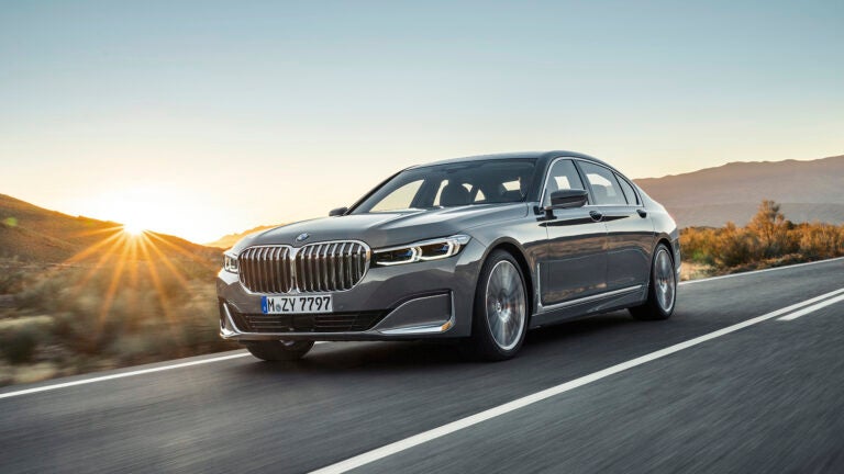 Bmw 7 plug in deals hybrid 2020