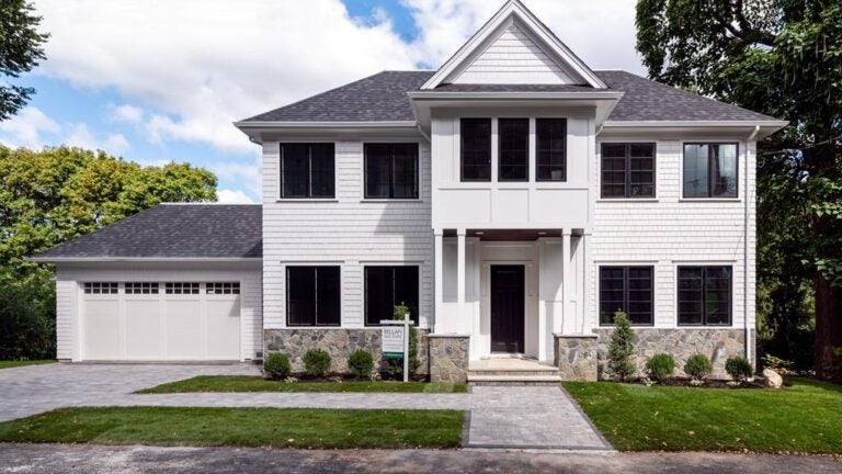 85 Waban Hill Road North exterior