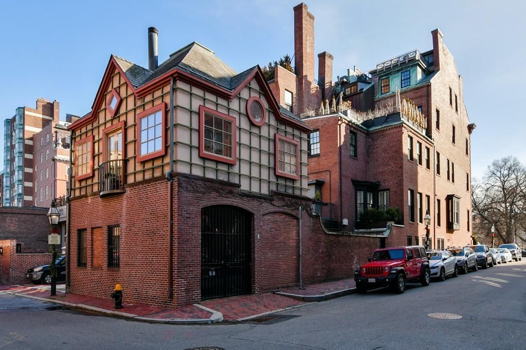 Walking Tour: Downtown Freedom Trail plus Beacon Hill to Copley