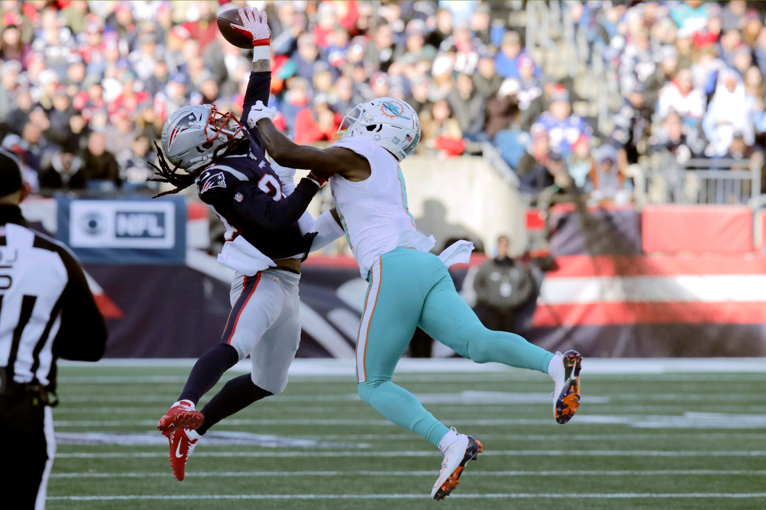 New England Patriots: All-Pro honors tops off Stephon Gilmore's season