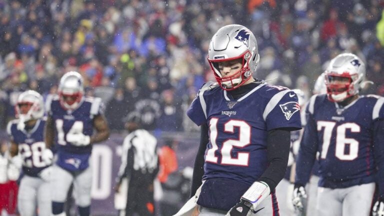 Tom Brady is furious at receivers, everything 