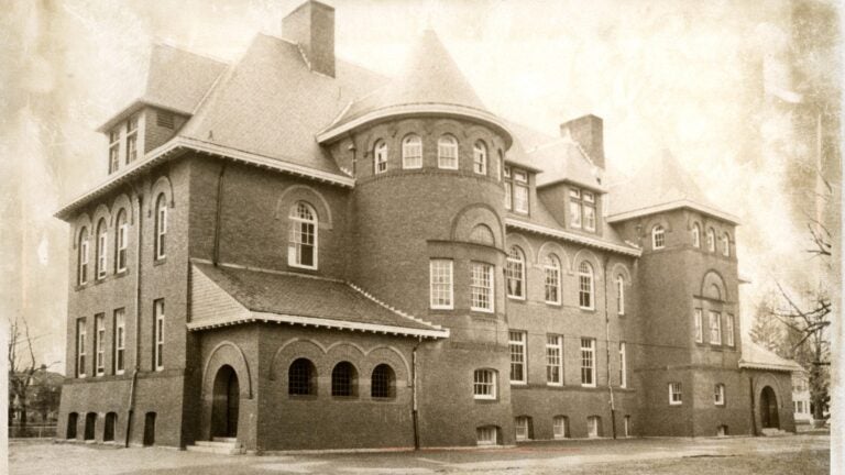 33-Forest-St-Unit-413-Historic