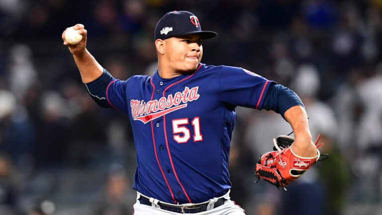 Report: Twins trade held up, Red Sox 'spooked' by Brusdar