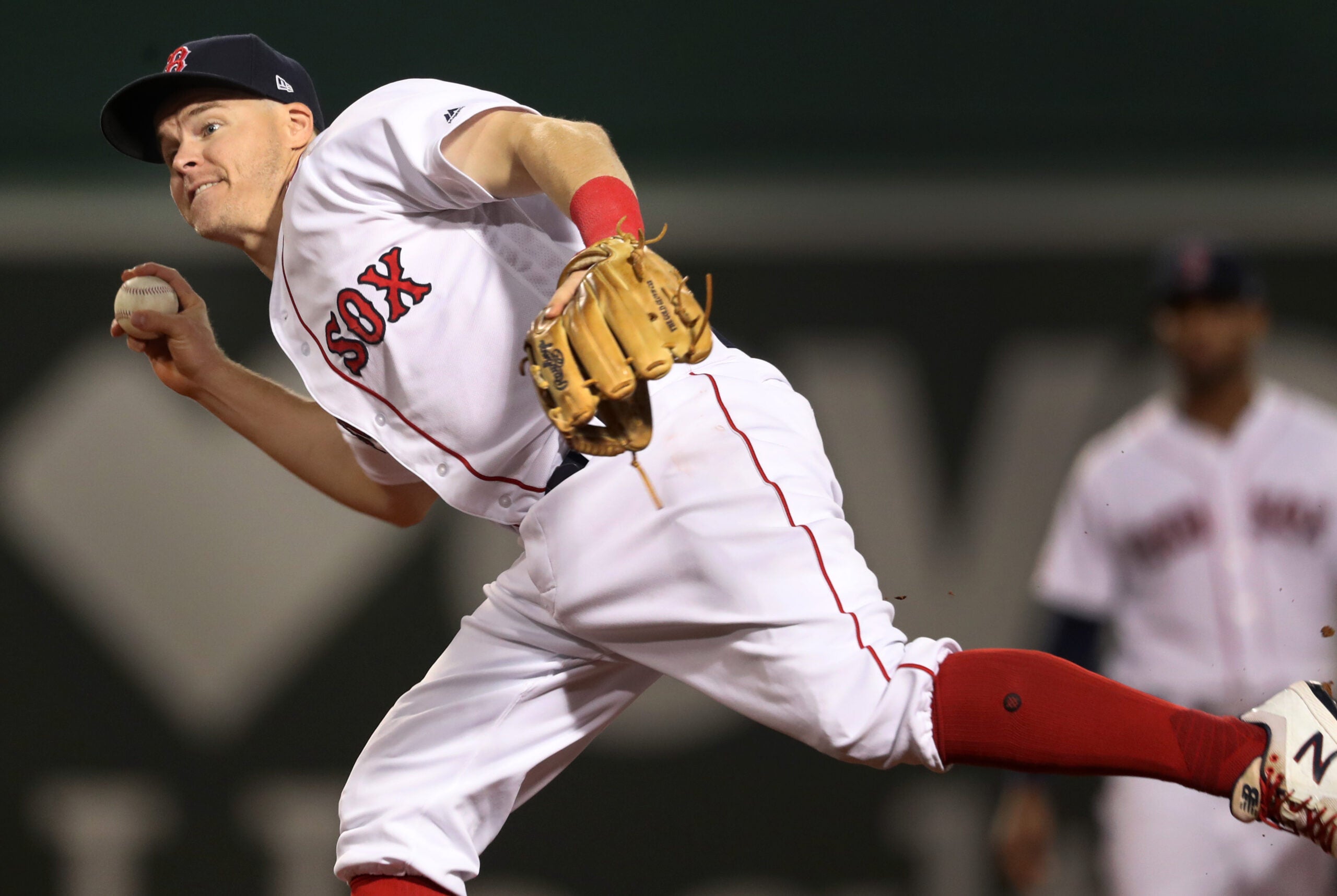 Report Brock Holt signs deal with Milwaukee