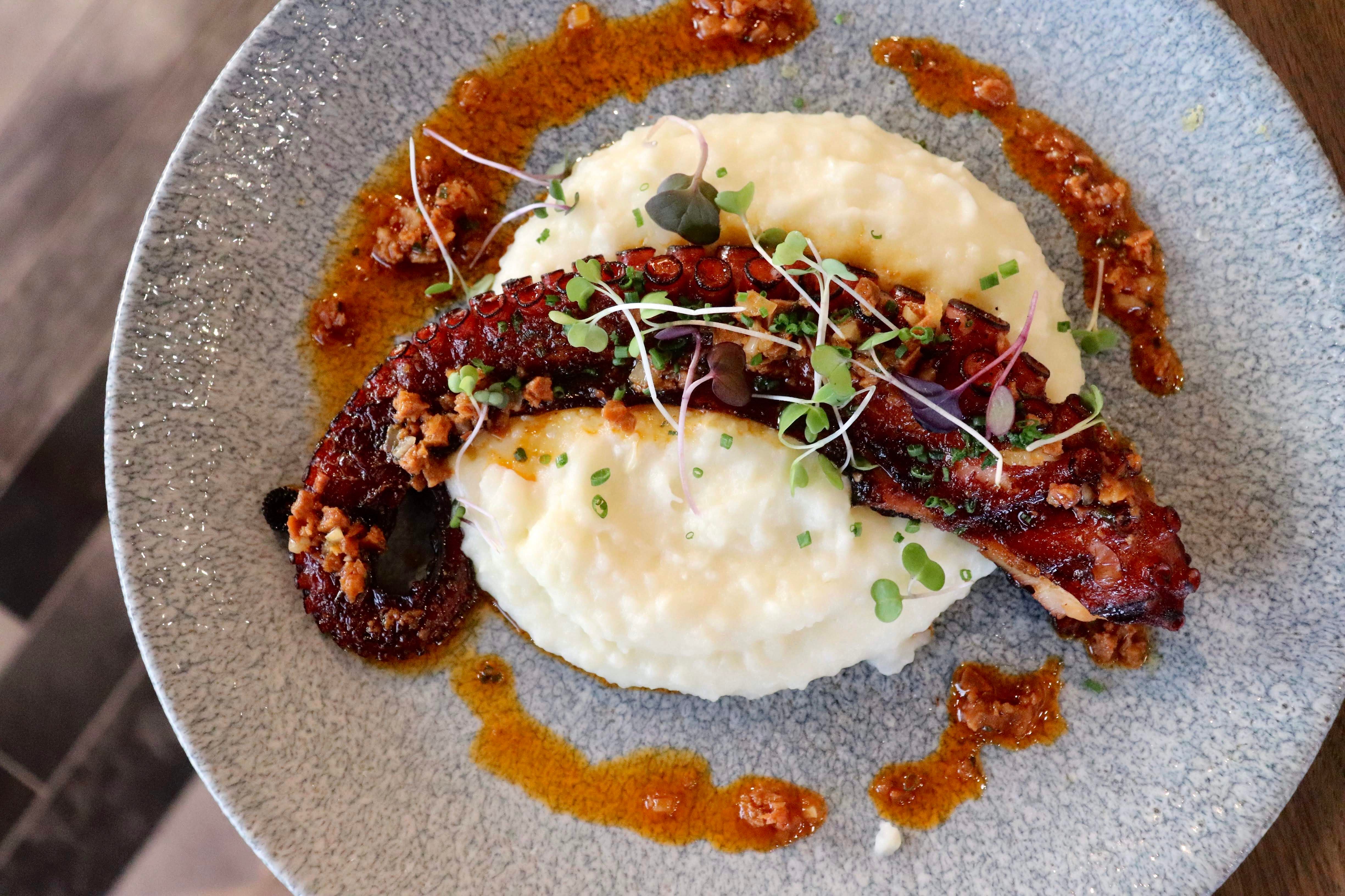 Grilled octopus on skordalia