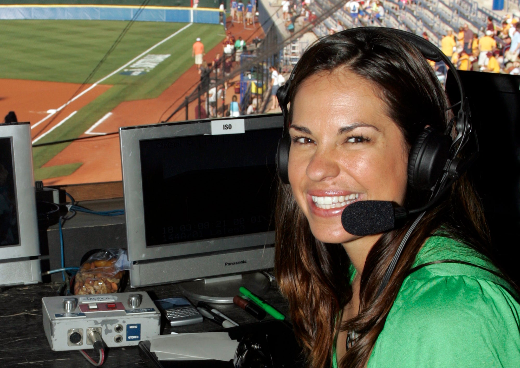 Jessica Mendoza out as ESPN's Sunday night analyst and Mets adviser