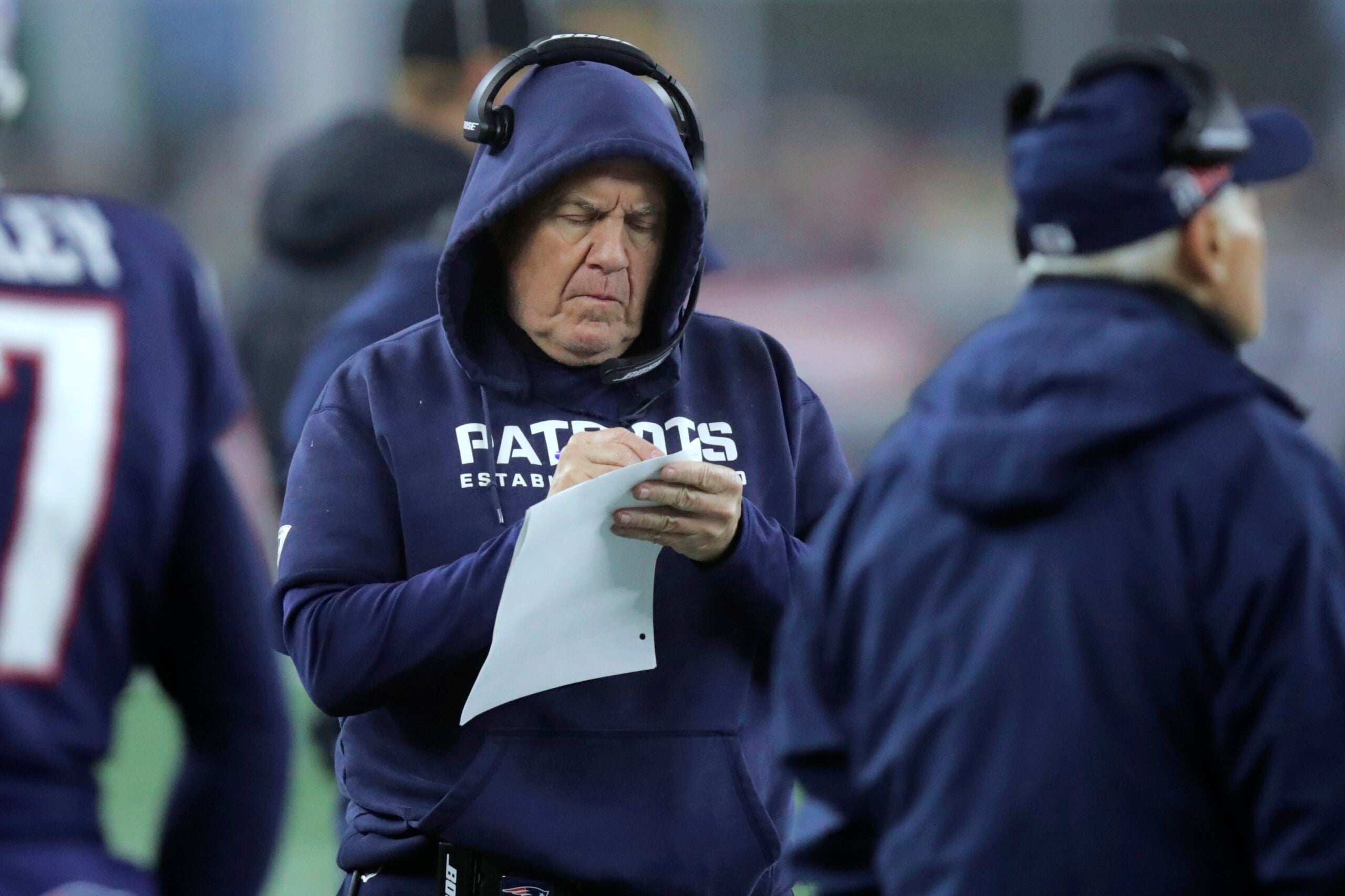 Is the Patriots' dynasty coming to an end? These are the factors to watch  this season.