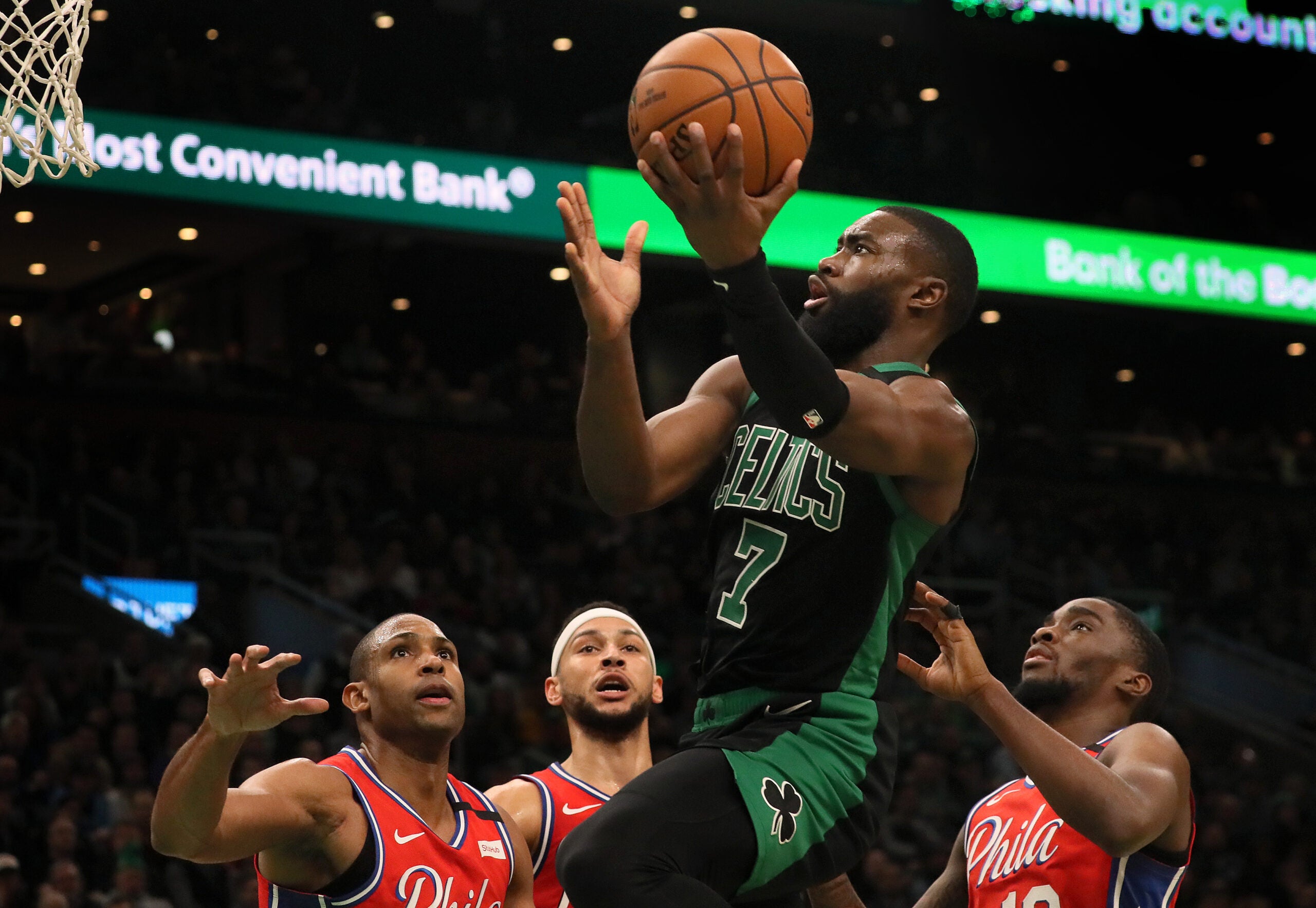 Jaylen Brown scores 32, leads Celtics to 116-95 win over 76ers