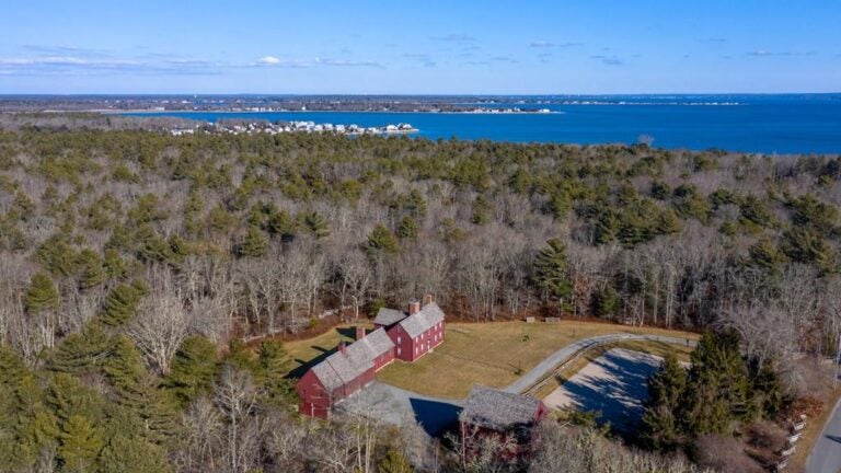 34 Hollywood Road Mattapoisett aerial