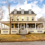 31 Beach Road Gloucester exterior