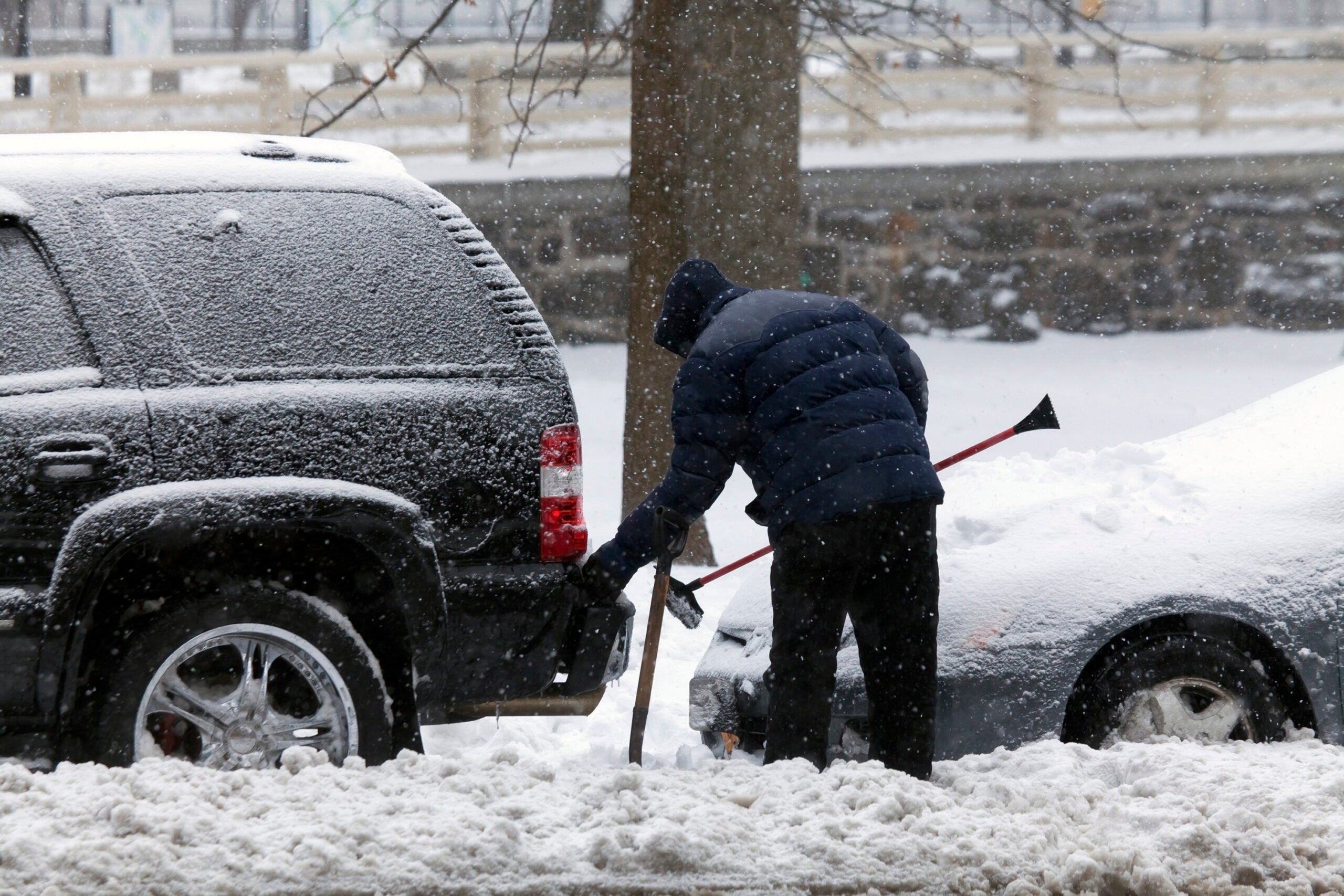 Why winter windshield washer fluid can still freeze on your car - The Globe  and Mail