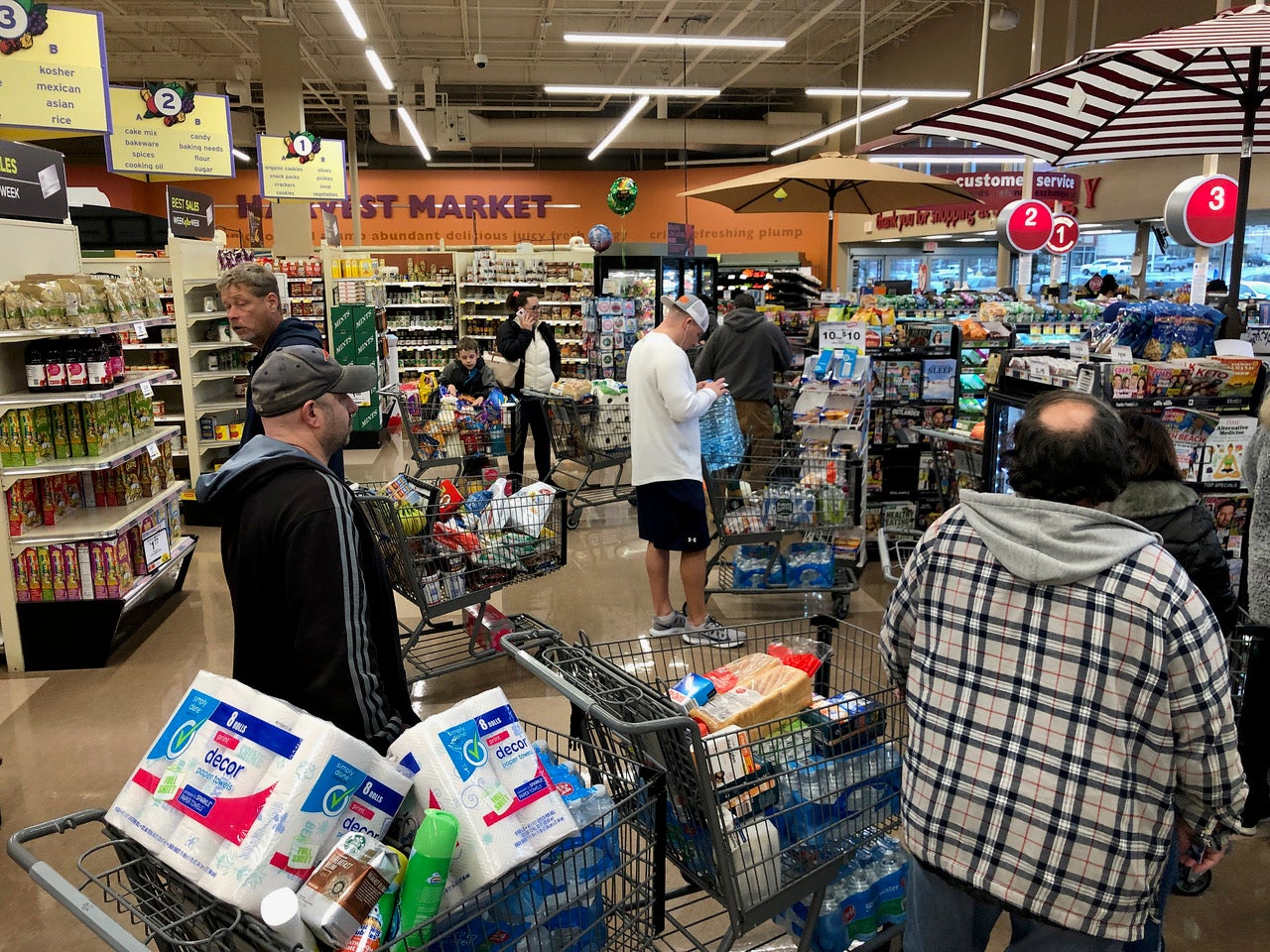 boston.com - Morgan Rousseau - Supermarket chain coming to former Big Lots, Christmas Tree Shops sites