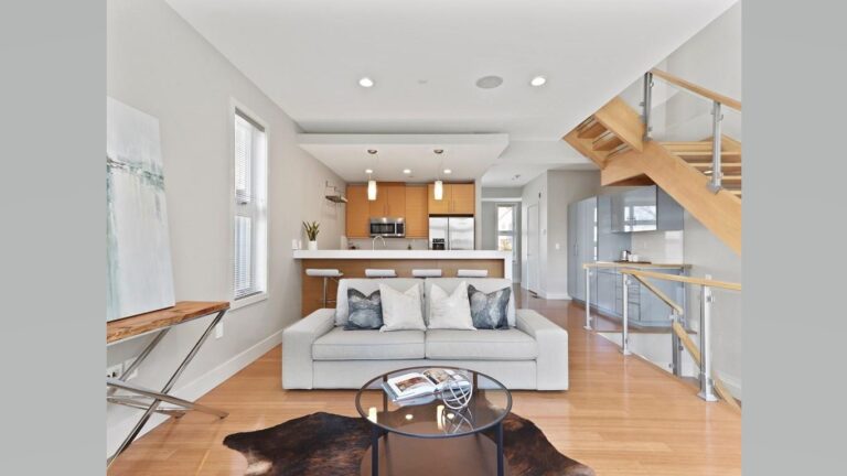 60-Clyde-St-Unit1-Somerville