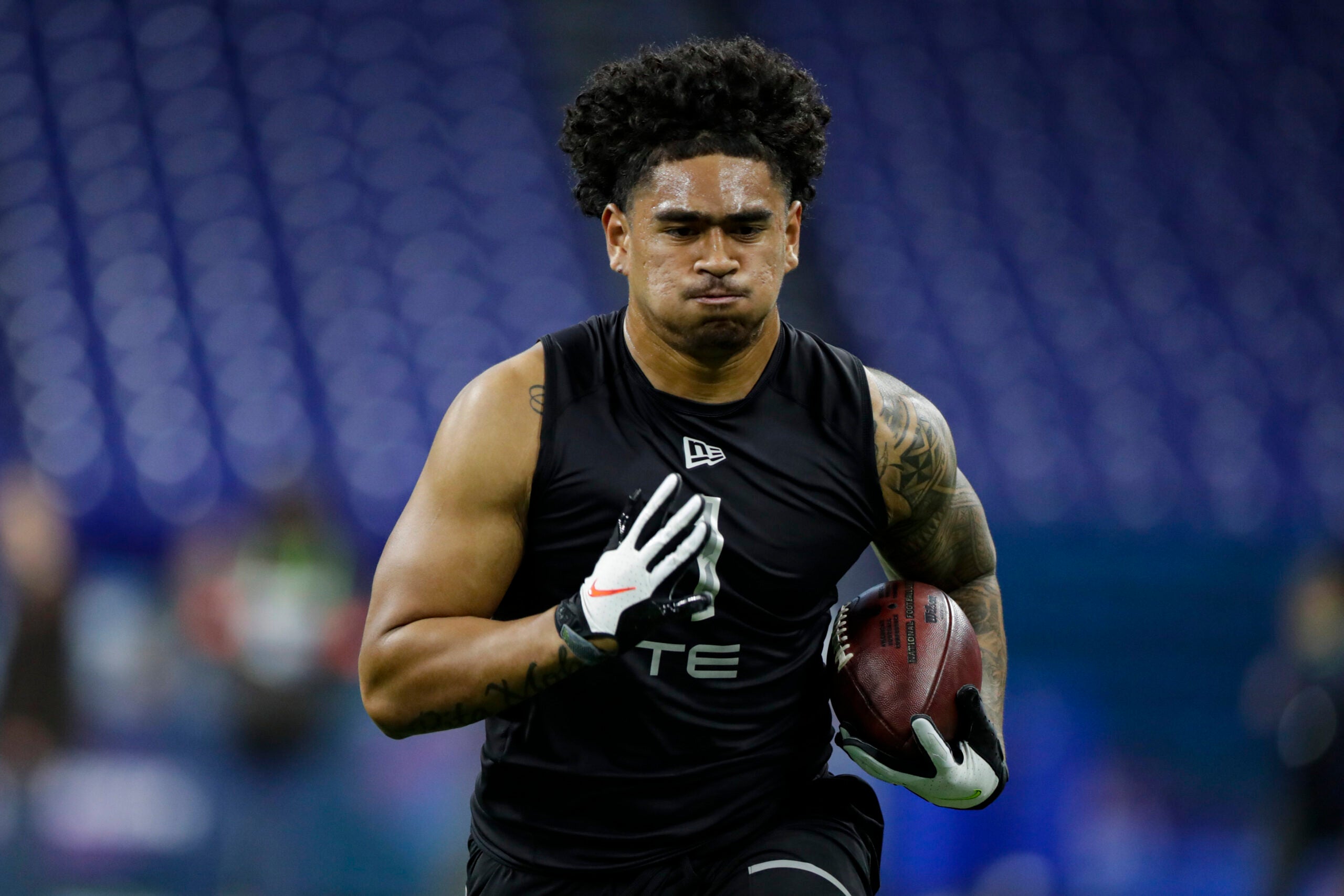 Devin Asiasi - NFL Tight end - News, Stats, Bio and more - The Athletic