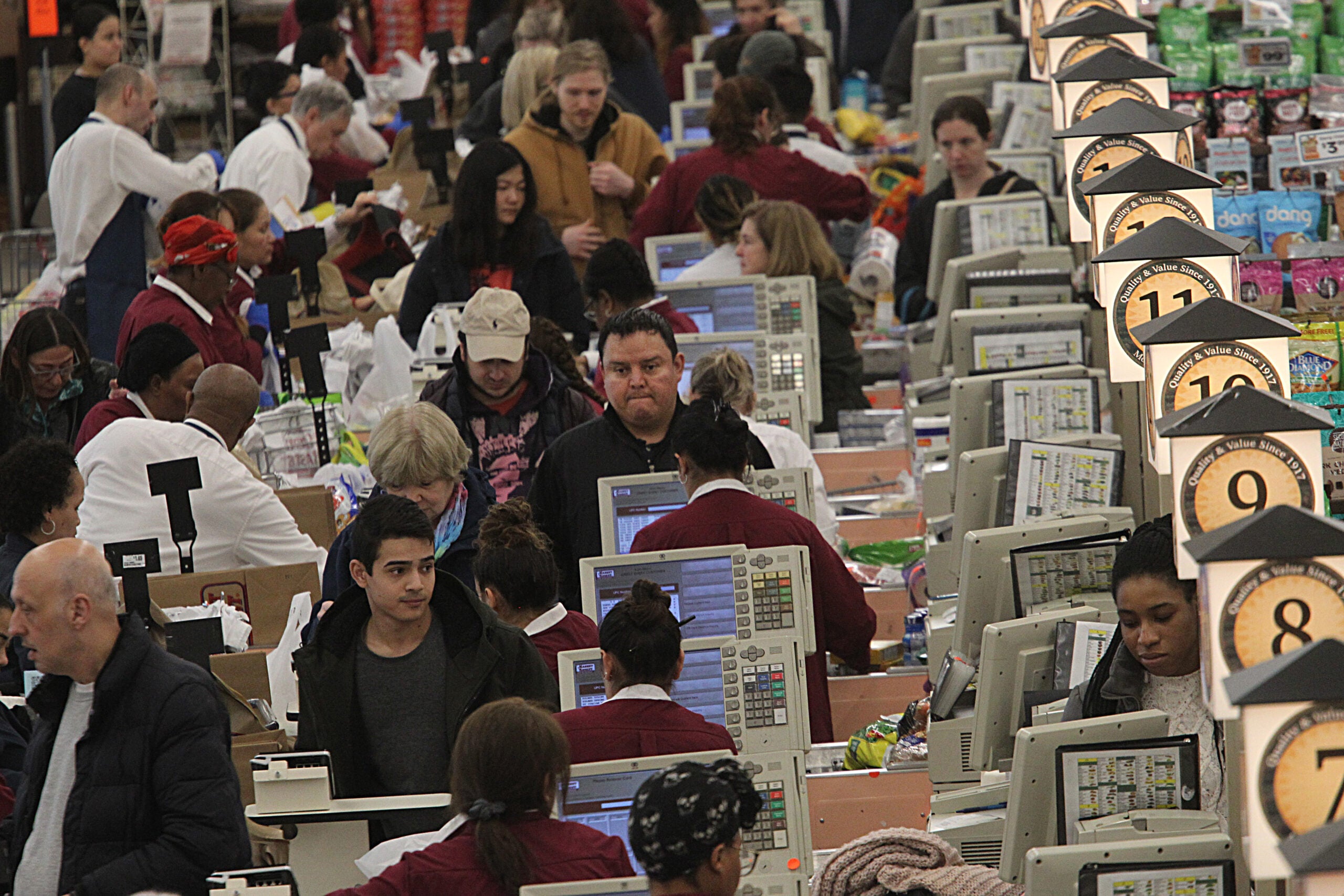 Take a look inside the new Market Basket in Lynn - The Boston Globe