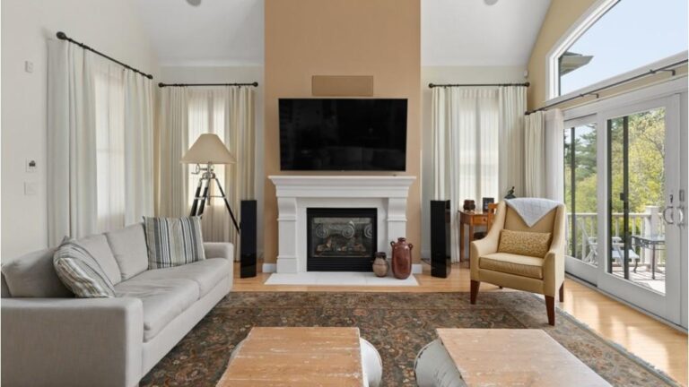 21-south-cottage-road-unit-21-belmont