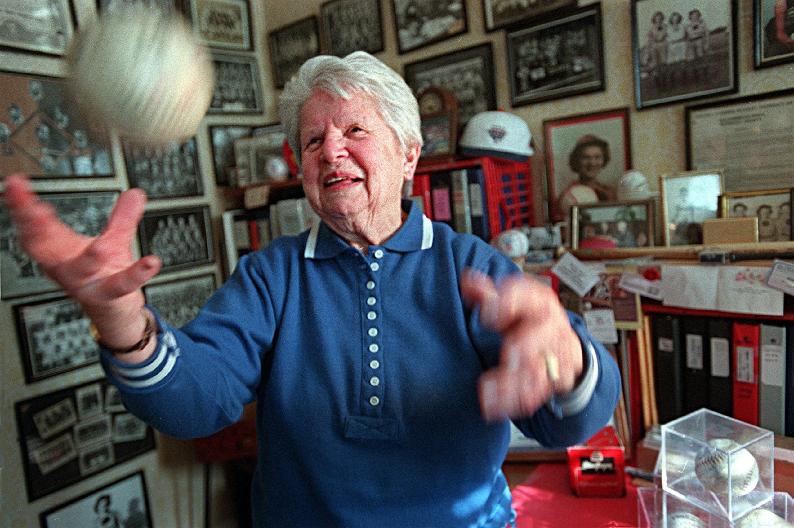 Last surviving member of original Rockford Peaches, of 'League of Their  Own' fame, dies at 101
