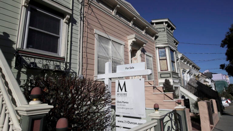 Home-Sale-San-Francisco-AP