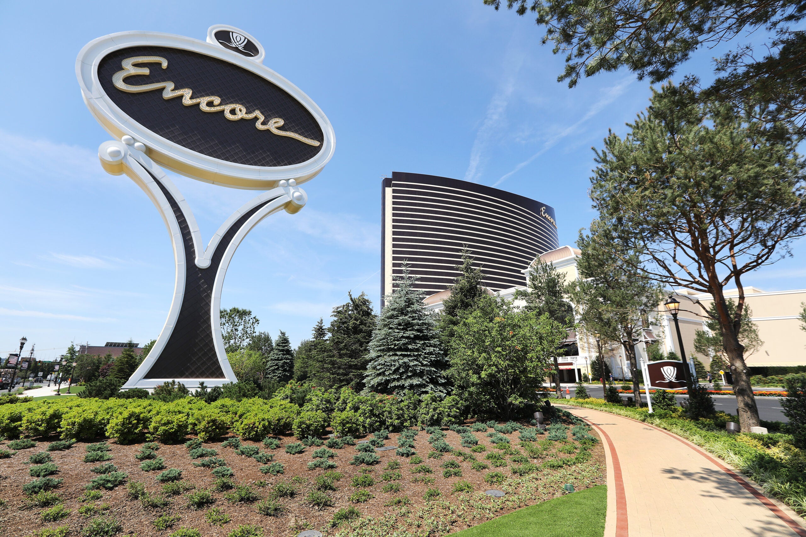 Encore Boston Harbor furloughs 3 000 workers