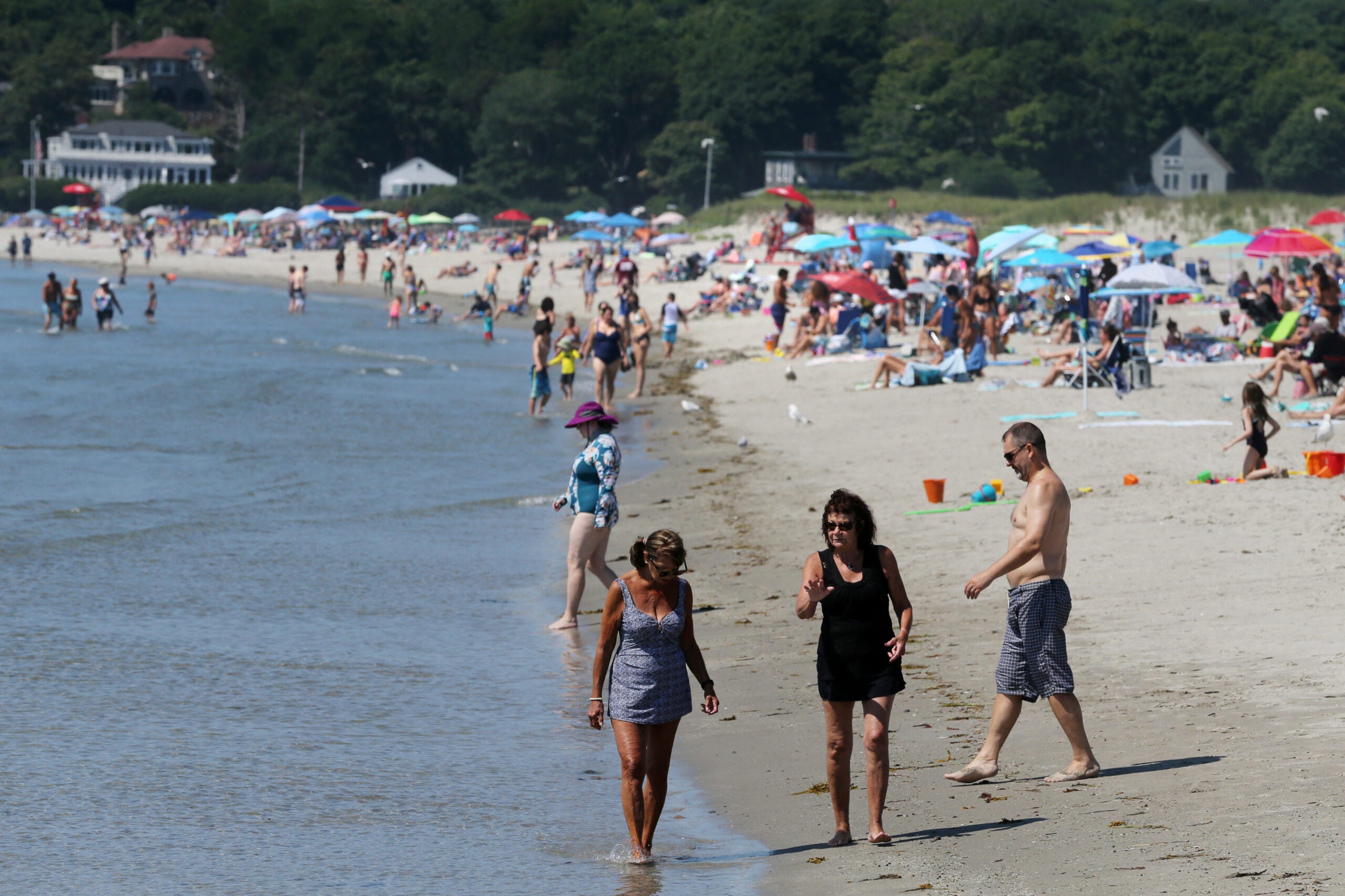 Fenway Park is about 10 miles away. - Picture of Winthrop Beach