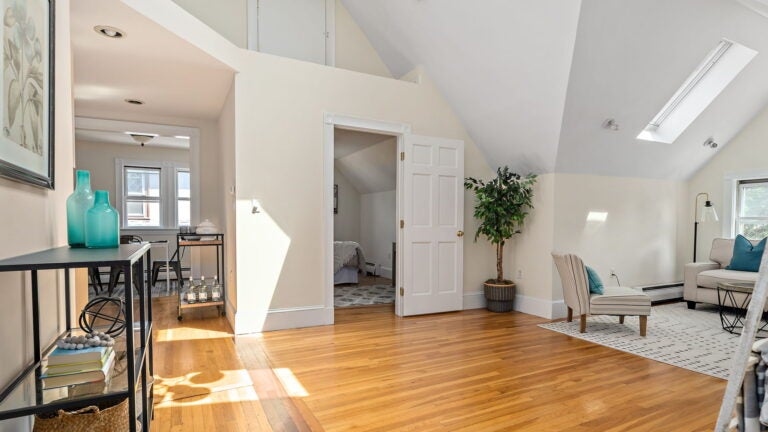 60-Adams-St-Unit3F-Somerville-Interior