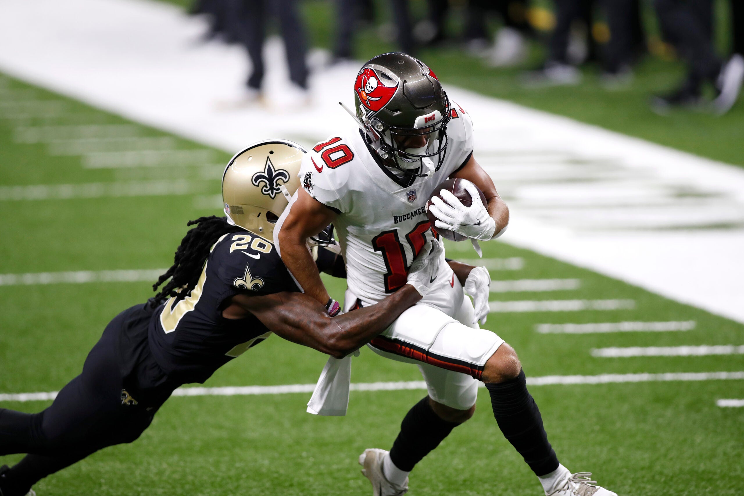 Fantasy football free agent pickups waiver wire 2023: Week 2