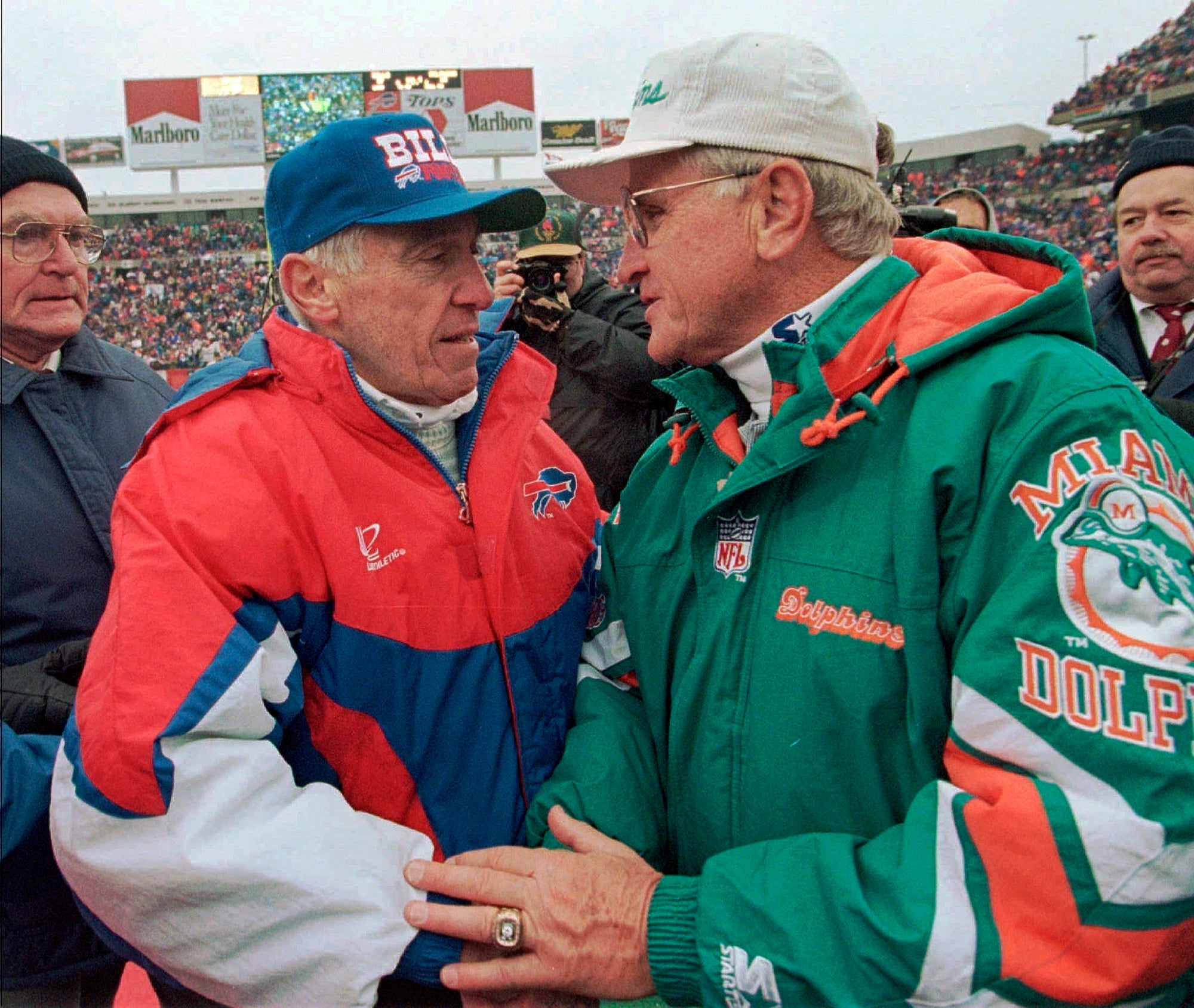 Check out the Don Shula patch that will be on the Dolphins' uniforms