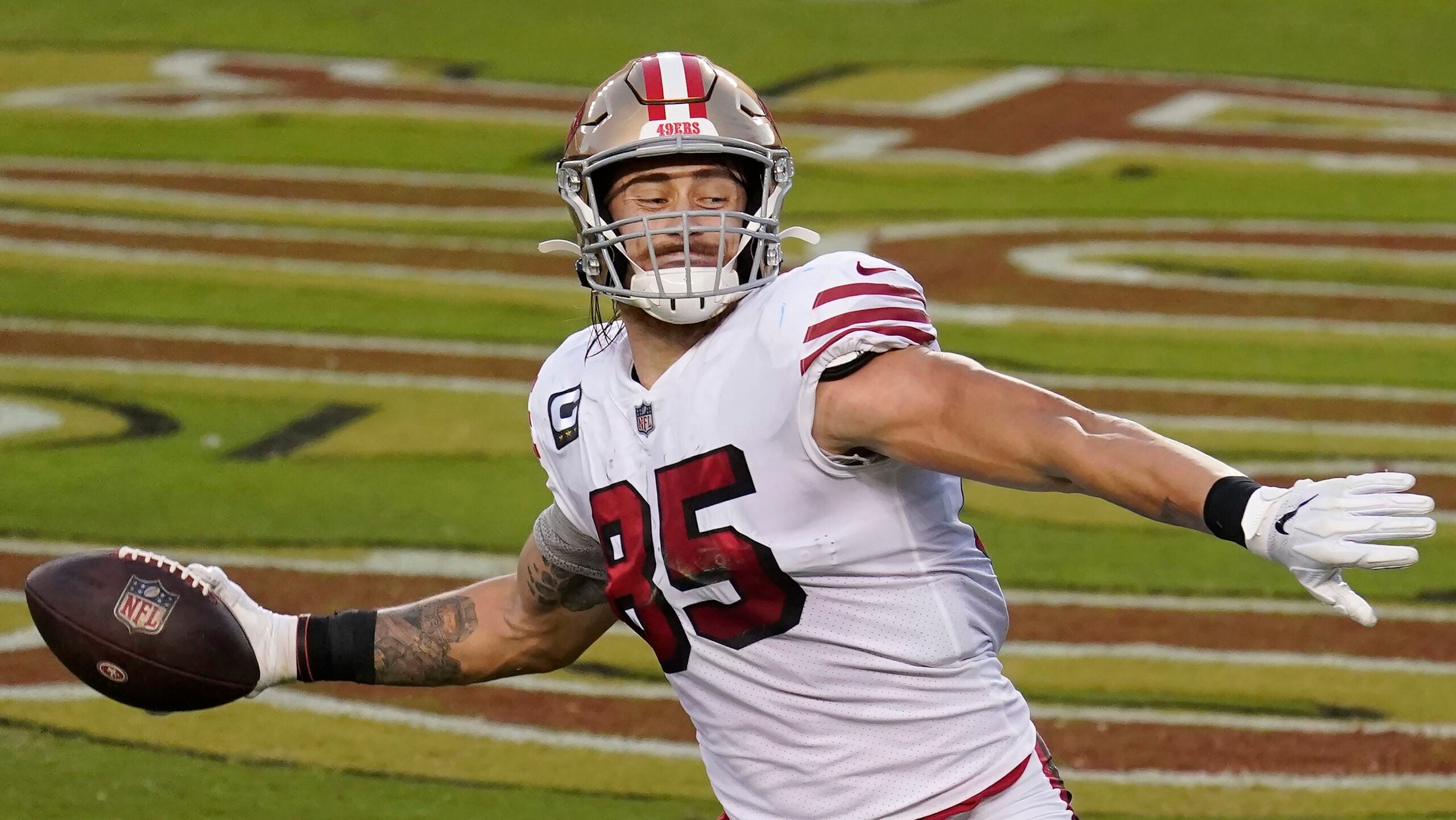 Bill Belichick on George Kittle: 'He's as good as anybody that I