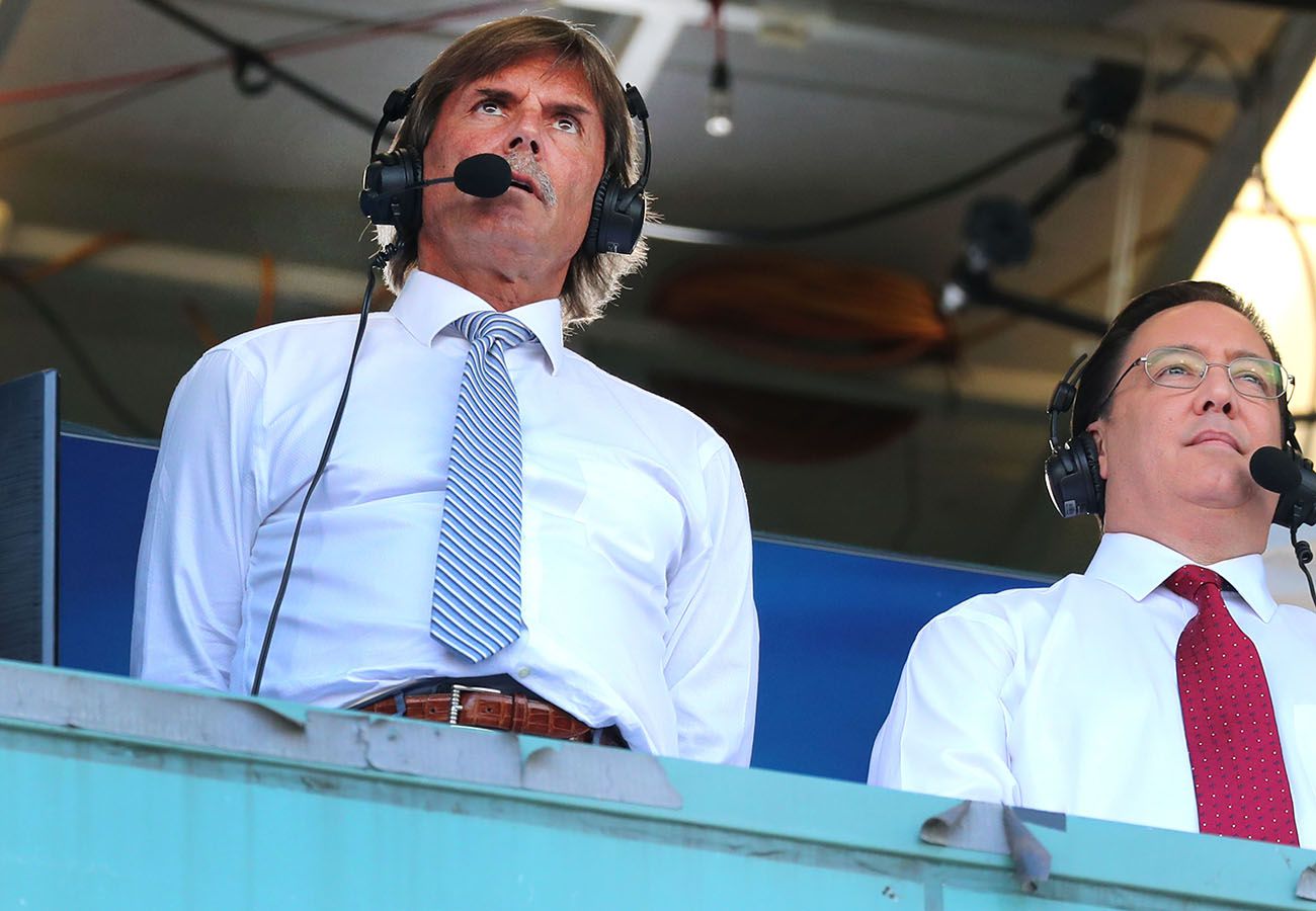 Dennis Eckersley reflects on catching Jerry Remy's first pitch