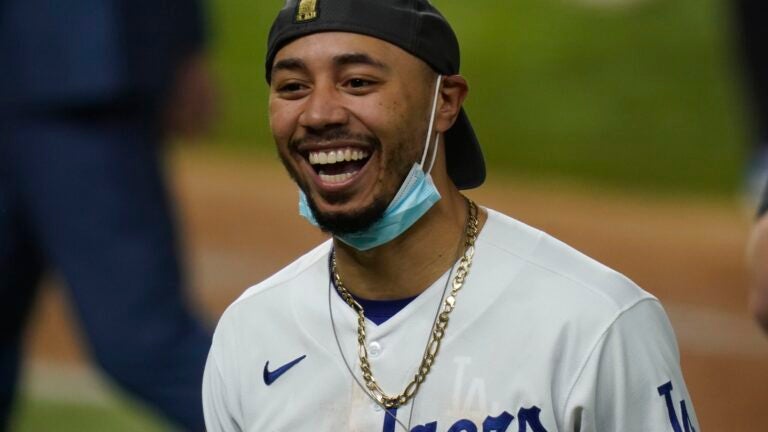 Mookie Betts homers twice with LeBron James watching as Dodgers complete  sweep – Orange County Register