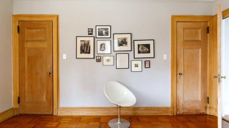 Feng-Shui-NYT-Wall-Photos