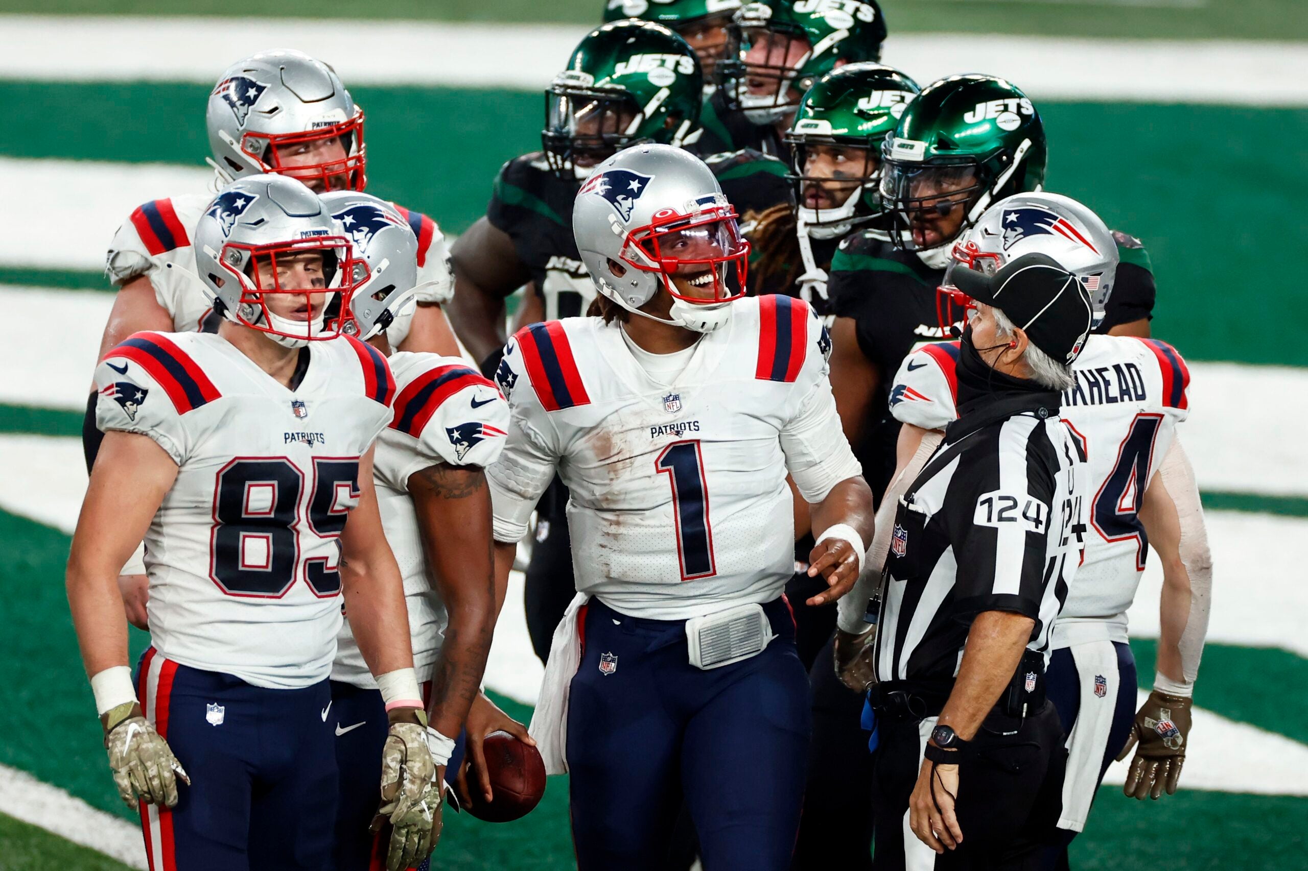 Sunday's Patriots-Jets meeting is a 'get-right' game — for both teams - The  Boston Globe