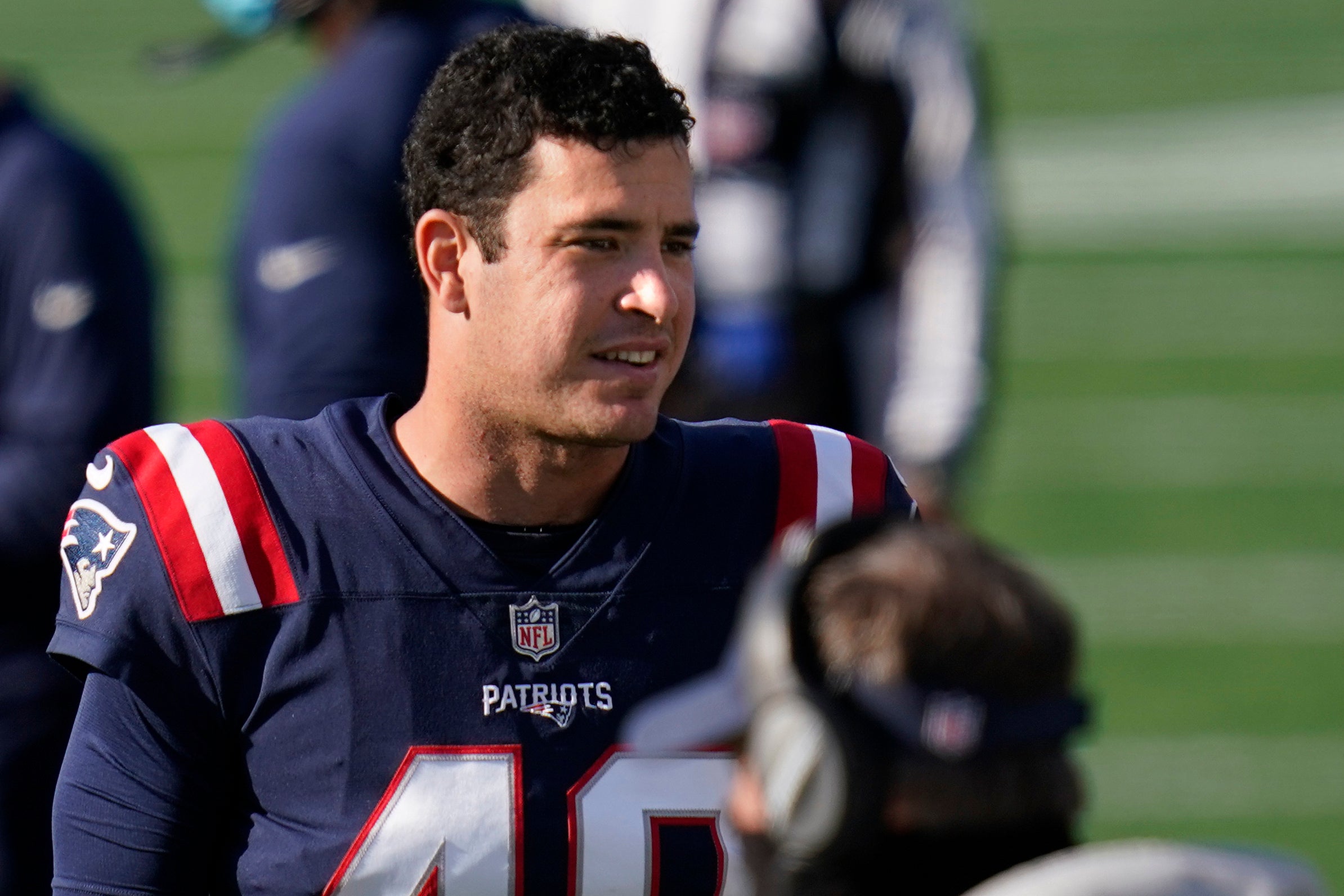 Patriots' Joe Cardona among finalists for 2020 Salute to Service