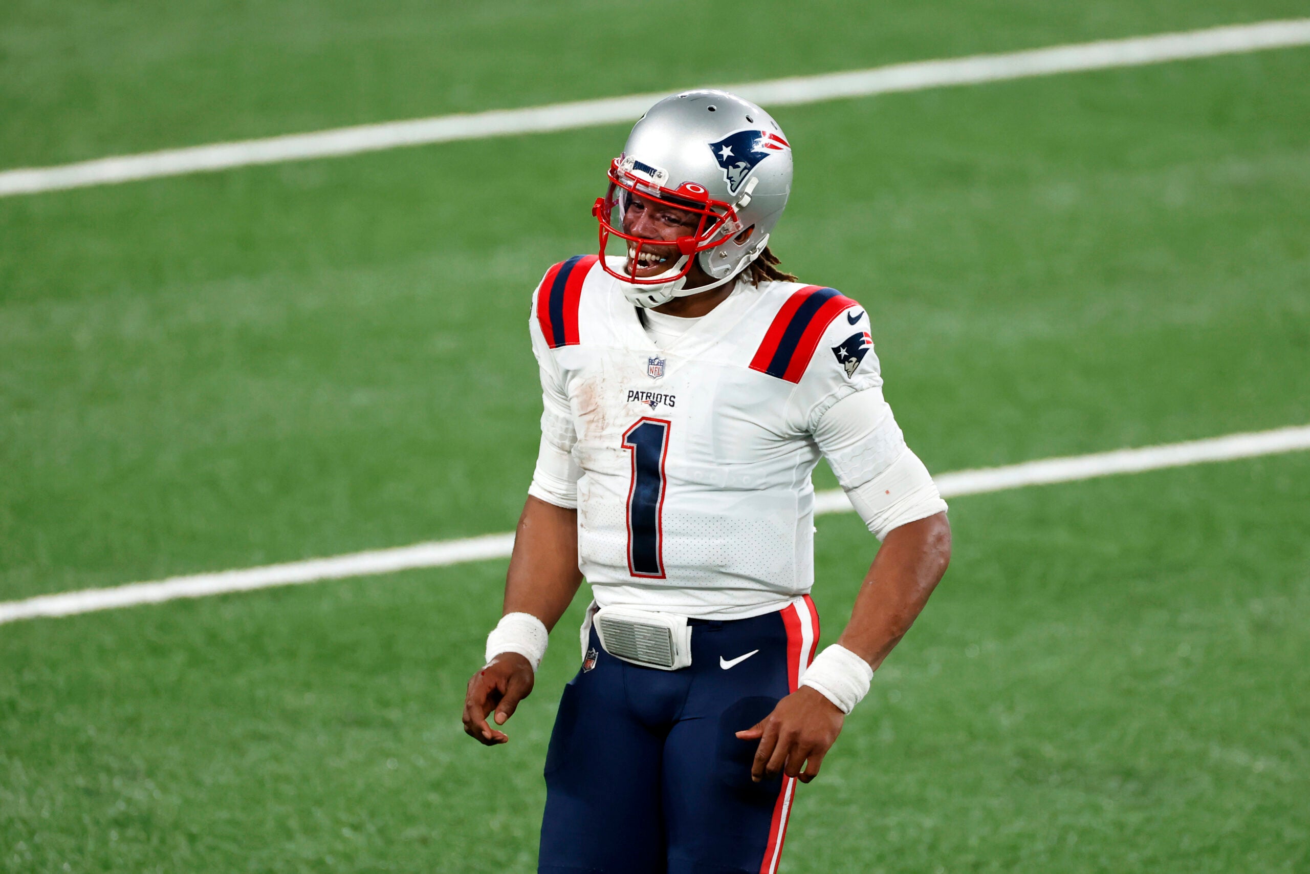 Patriots' Cam Newton on how he blocks out critics: 'I feed off of it, but I  don't feed it'