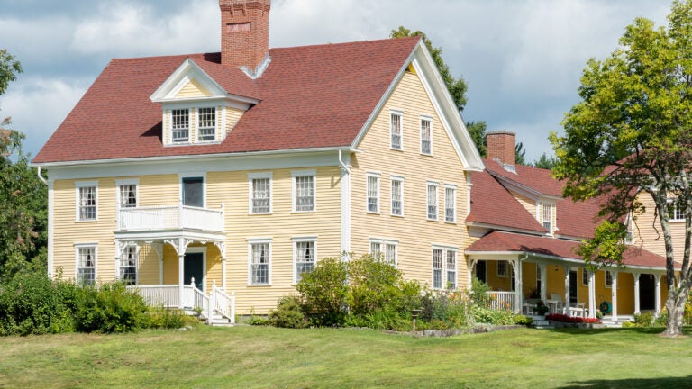 10-S-Arm-Road-Andover-Maine-Exterior-Close