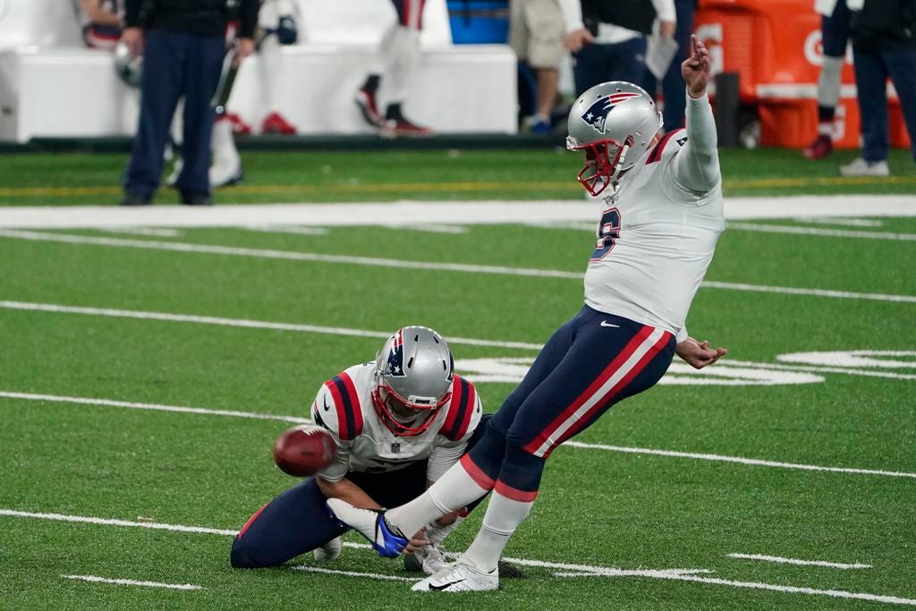 New England Patriots' kicking woes: Nick Folk misses another field goal,  falls to 1-for-3 in 2020 