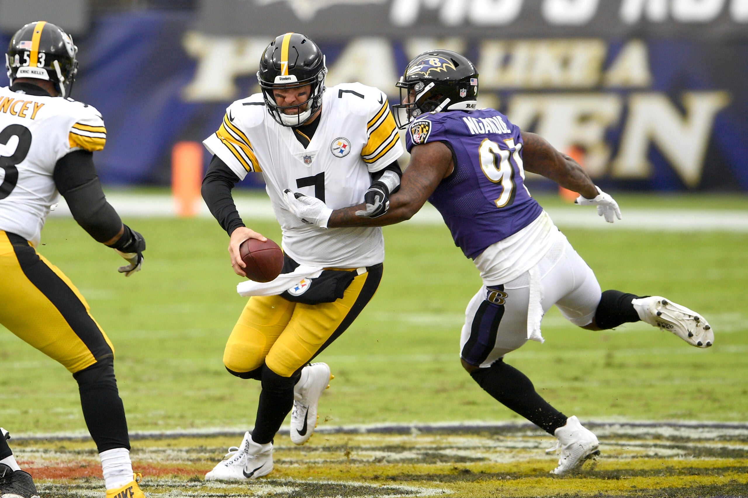 Steelers stay unbeaten with 28-24 comeback win over Ravens