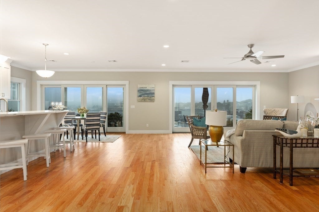 Luxury Home of Week For 1.95m, Gloucester unit with harbor view