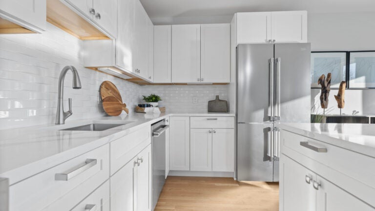 52-Fisher-Ave-Mission-Hill-Kitchen