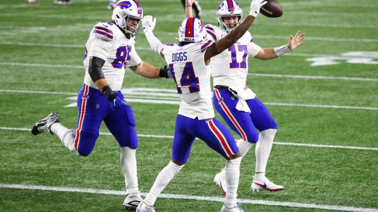What a strange situation the Patriots are in as they face the possibility  of being swept by the Bills - The Boston Globe