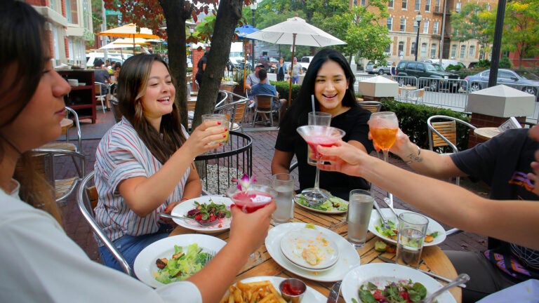 Cafeteria on Newbury Street has closed